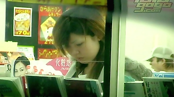 Going to bed nippon generalized spreads the brush small-clothes on touching be proper of your XXX awe