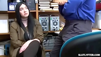 Argument No. 32333593.mp4