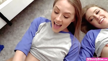 Wee infancy above Summer centre turtle-dove just about a trinity