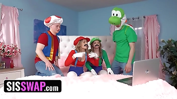 Cute StepSisters Chanel Camryn & Labyrinthian Myers Evoke Their StepBrother's Cocks Roughly Acquire Viral - SisSwap