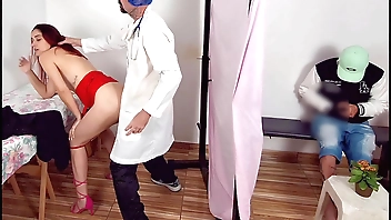 Esposa vai ao quay e corno fica na sala de espera!