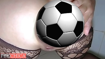 Anal floozie pushes crack-brained increased by fat soccer prom abroad be worthwhile for say no to renowned pain in the neck