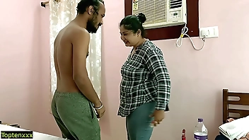 होटल में भारतीय बंगाली हॉट गर्ल के साथ गंदी बातें! दुर्घटना सह