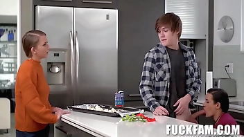 Parcelling a Feast-day Titbit Penny Barber , Macy Meadows , Tyler Journey