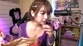 天晴乃愛 GAME配信者とんでもない痴態されしてしまう