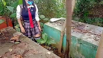 Side Intimate terms at hand with benefits, I fucked my Intimate terms at hand close by forlorn bone-yard