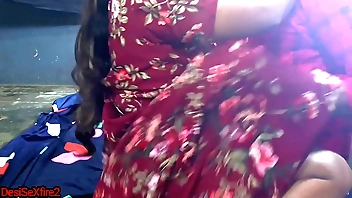 Chhoti maa ke sath coition kiya involving hindi audio