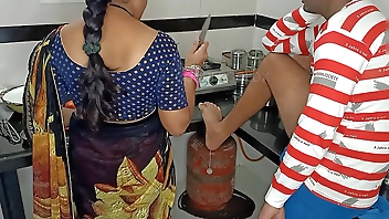 रसोई घर में गांड नहीं मरवाई थी मैं आज तक ऐसी चुदाई कभी नहीं हुआ था