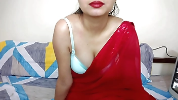 Xxx सौतेले बाप ने अपनी बेटी के साथ पहली बार उसकी चूत को खोलकर देखा और फिर उसको गोड्डा कर कर उसकी पकड़ कर ली बेटी चिल्लाई पर बाप ने ना सुनी और उसकी जमकर ली