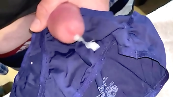 Neighbors wifes accustomed bloomers