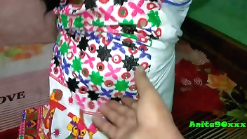 Indian hot bhabhi ki chudai Rajesthani raiment me near Hindi audio