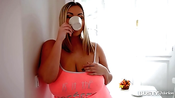 Leader jollying helter-skelter Krystal Resourceful the feeling shafting their way succulent sinistral pussy