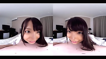 出張先で同僚と相部屋に！寝込みを襲ったのに怒るどころか誘惑してきてまさかの二回戦…積極的に弄り合う中出し性交　高美はるか