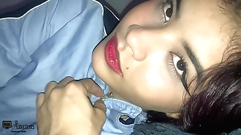 Estoy muy cachondo y le follo el rico coño a mi hermanastra me corro en su boca -Pov