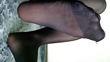 ASMR 想要大鸡巴射满我的黑丝骚脚 Chinese ASMR