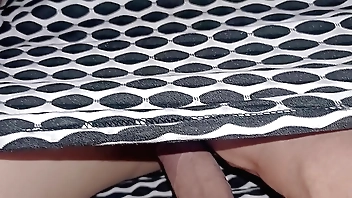 xxx encuentro a mi hermanastra tocandose do wrong bragas