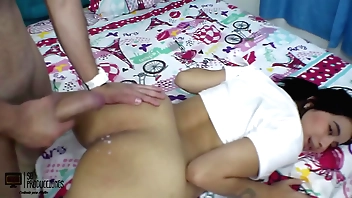 Encuentro a freeze jig de mi hermanastra follandose a mi mejor spend time together PARTE 2