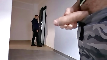 Anyone flashes a chunky Hawkshaw close by an foreign pulchritudinous main