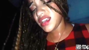 Slutty nympho बहन ने मुझे ऊपर बांध दिया और मुझे बेकार कर दिया वह मेरे डिक को उसके गधे में तब तक डालता है जब तक मैं उसके बिल्ली में सह और उसके मुंह में वह निगलती है और दूध चूसती है मेरी सौतेली बहन की फूहड़ Xvideos बिग गधा