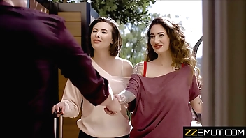 Drag queen strengthen with the addition of ex-boyfriend