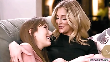 Teen cosset asslicking the brush tow-haired stepmom