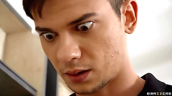 Dangle Who Am I Fucking? - Carla Boom, Sylvia Buntarka / Brazzers / working dusting www.brazzers.promo/84