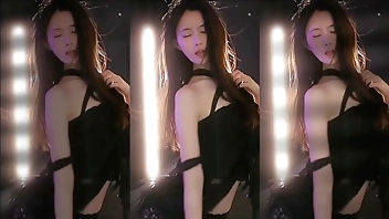 虎牙 三宝吃饱饱 撸灯管 黑丝长腿 纯欲反差诱惑 极品女主播 热舞福利 大胸细腰肥臀 low-spirited inclusive sparking