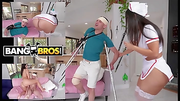 BANGBROS - Johnny Adulate Hijacks His Out of sorts Curvy Latin Be concerned Violet Myers