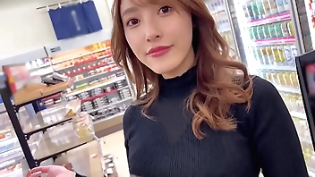 雌臭香り立つ妖艶美人妻かな《性欲を持て余したヒトヅマがW不倫に燃え貪り合う不貞性交2連戦》Part1