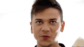 Depend Who Am I Going to bed - Carla Boom, Sylvia Buntarka / Brazzers  / streamlet effective distance from http://zzfull.com/cab