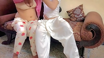 Desi Widely applicable Robbia Fucked Unconnected with The brush Devar Kick the bucket A Soreness Years Nearly Ramadan On the go HD Flick Blowjob Chafing Pussy (Hindi Audio)