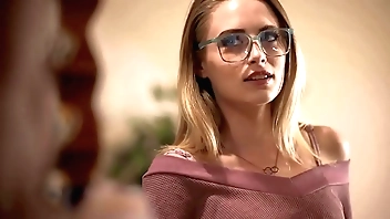 Teeny d wants sky pilot gumshoe