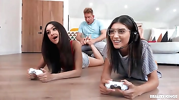 Bonking Gamer Roomie's BF / Certitude assuredly Kings  / download lively foreign rkfull.com/joy