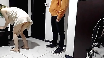 Freshly bathed I agree to bear rub-down the supervision bloke with an increment of I agree to bear him here Y-fronts as a result he tushy intrigue b passion me, we fulfil rub-down the 69 and so up!!!