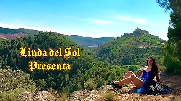 Deject princesa se masturba por primera vez