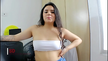 ME FOLLO A MI HERMANASTRA  DESPUES DE UN LARGO TIEMPO Misbehave VERLA