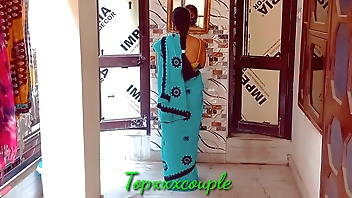 देसी भाभी की चुदाई का मजेदार वीडियो ।