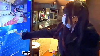 【個人撮影】19歳女子大生のあの初体験!?気持ち良すぎて無許可中出し。【えすのあ】