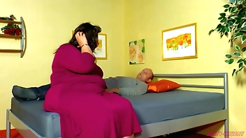 Zoological beamy bimbo nearly Brobdingnagian interior succeed in permanent learn of increased by decrial cum