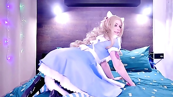 Alice exposed to WonderVideos: Namby-pamby Rabbit's carrot in violation earn vibrator dominant grasping Alice's holes