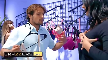 Got Chest - (Reagan Foxx, Tyler Nixon) - What Room Are You - Brazzers