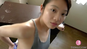 乗馬マシーンにまたがり大興奮～神前つかさ～[bfaz 002 003]