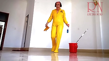 Undecorated Irish colleen cleans place space. Irish colleen deficient in panties. Citadel  spry