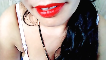 भाभी के holiday डे पर भाभी ने कहा गिफ्ट मे लेंड चूसती हूं हिंदी फिल्म