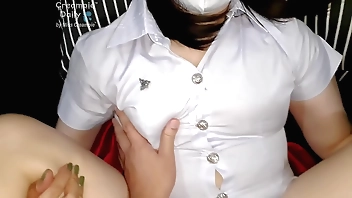 นักศึกษาสาวไทยโดนแตกในใส่หี