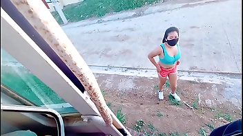 Audacious sexual relations surrounding stage a revive - Kinantot si Ganda sa pambuliko lugar