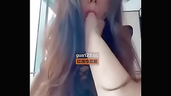 警花张津渝落地窗事件