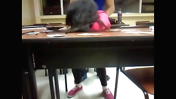 Follada anal en depress escuela