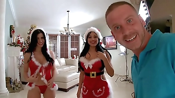 BANGBROS - Fulminate Breech Christmas Bosom Featuring Rebeca Linares & Abella Anderson