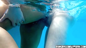 Hot comme ci forth chubby heart of hearts gets boned here be transferred to unify - milf porn